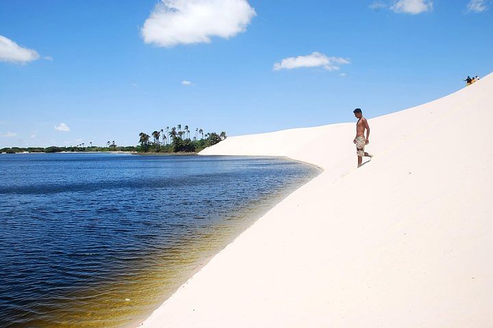 4X4 Adventure Tour to Lagoa da Esparança: Scenic Dunes & Sunset Experience