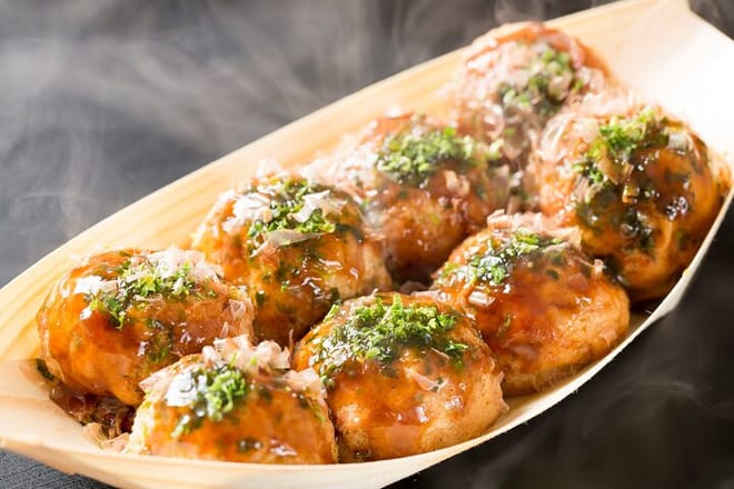 Osaka Local Foodie Walking Tour in Dotonbori and Shinsekai photo 3