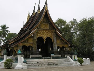 Guided Exploring Luang Prabang Full-Day Tour