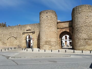 Discover Ronda: Gates, Bridges, Bullring & Historic Landmarks