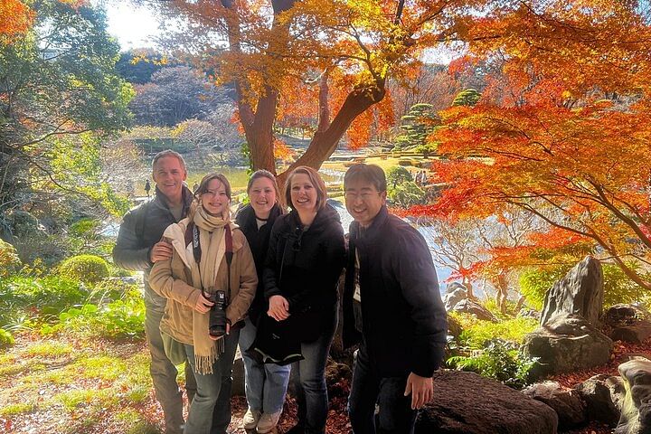 Tokyo Private Tour of the Imperial Palace East Gardens