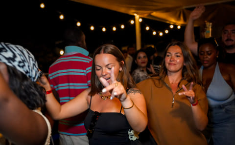 Barcelona Pub Crawl With Club VIP Entry