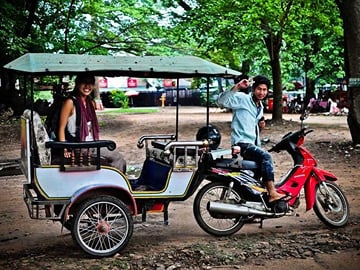 Half-Day Angkor Tuk-Tuk Explorer Tour from Siem Reap