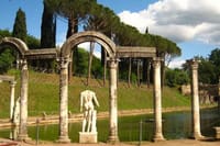 Hadrian's villa Canopo