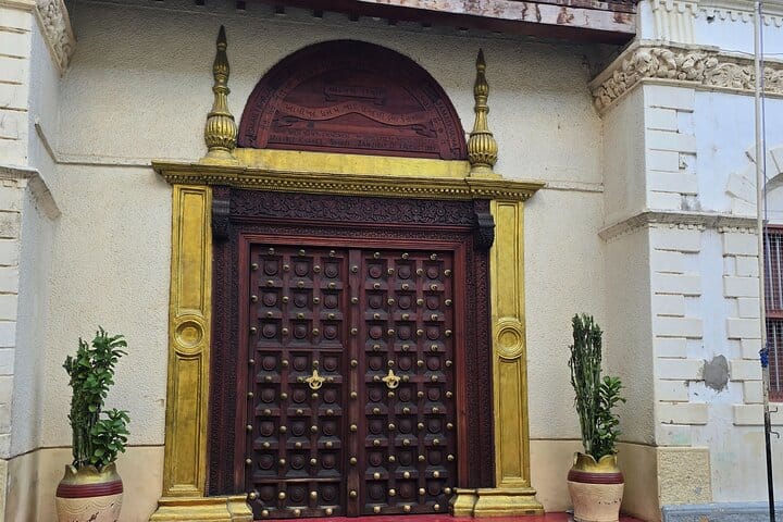 Zanzibar Day Trip to Prison Island, Stone Town & Nakupenda Beach 8