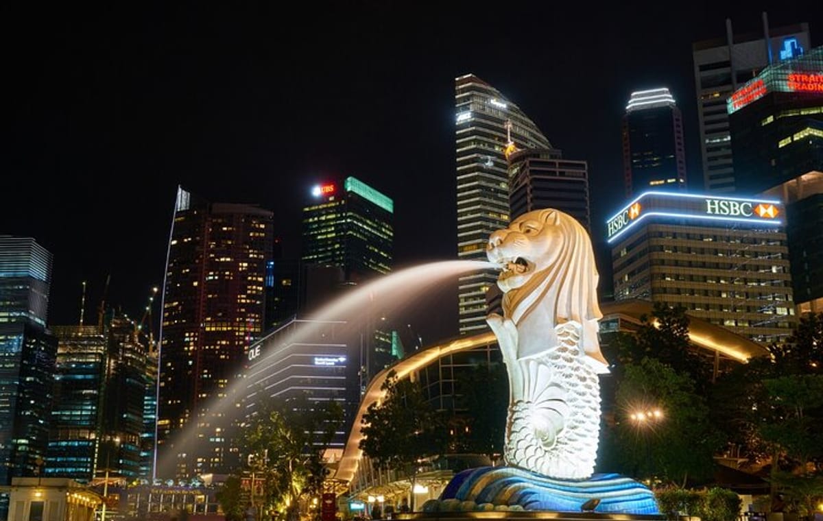 4 Hours – Singapore Tour in Private Car or Minibus with Driver