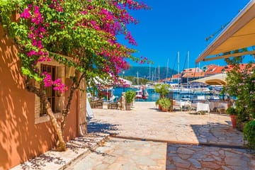 Kefalonia Day Tour: Explore Assos and Fiscardo Villages