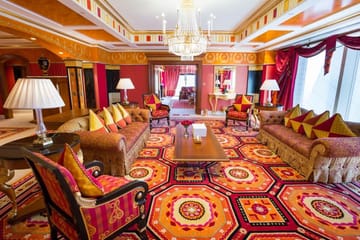 Luxury Romantic Adventure Tour in Dubai and Lahbab