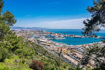 Barcelona City Break: 6-Day Tour with Hop-On Hop-Off Access