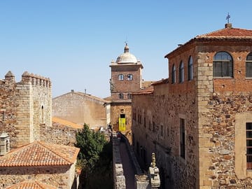 Caceres Medieval Heritage – Old Town, Cathedral & Carvajal Palace