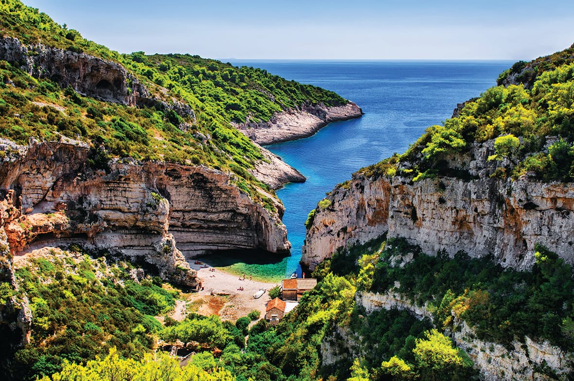 Private Boat Cruise to Vis and Biševo Islands Tour – from Hvar