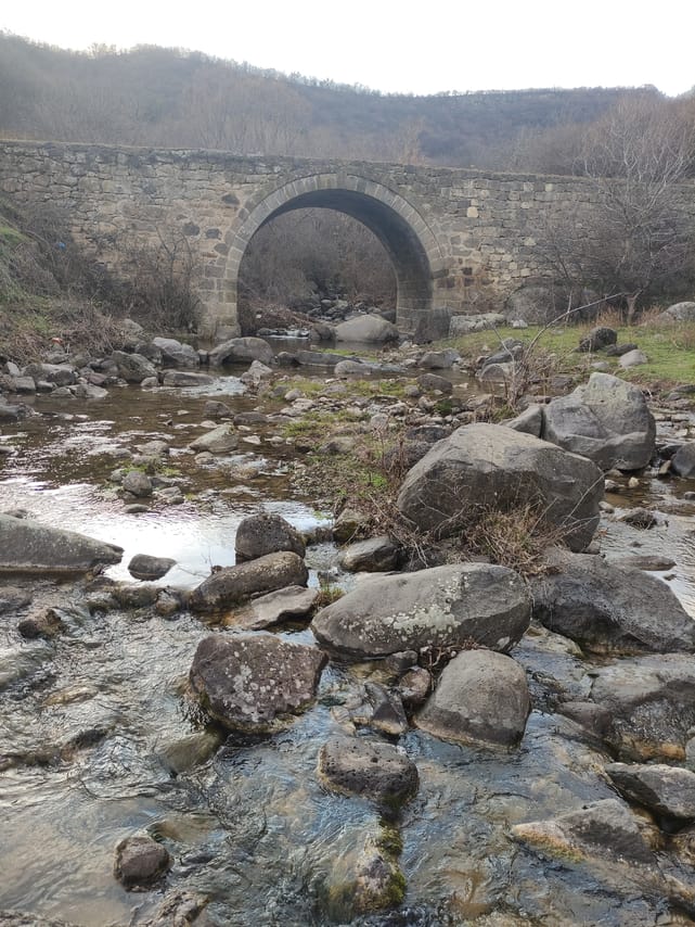 Samshvilde Tour: Medieval Ruins & Canyon Adventure 10
