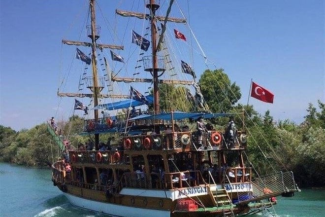 Manavgat River Boat, Bazaar, Waterfall Tour from Belek 9