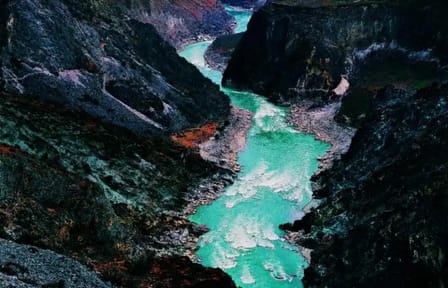 Private Tour of Tiger Leaping Gorge from Lijiang
