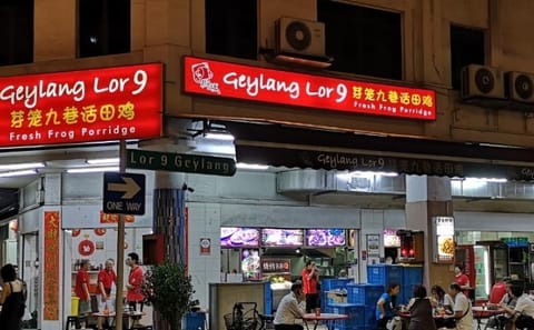 Geylang Cultural Walking Tour in Singapore