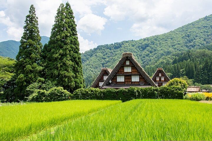 Shirakawago & Gokayama Ainokura Tour - World Heritage Villages