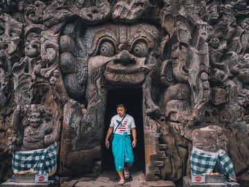 East Bali Adventure: Temples and Kanto Lampo Waterfall Tour