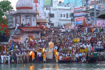 Day trip to Haridwar and Rishikesh by Private Vehicle from Delhi