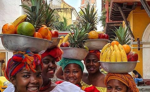 Cartagena Street Food and City Walking Tour with Local Guide