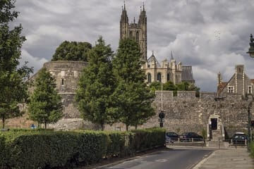 Private Tour of Canterbury Cathedral, Leeds Castle, and Dover Castle