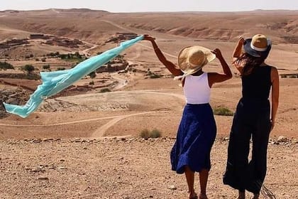 From Marrakech: Quad Bike and Dinner Show in Agafay Desert