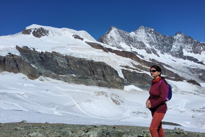 4 Days Swiss Alps Tour Zermatt, Jungfrau Region and Hidden Gems