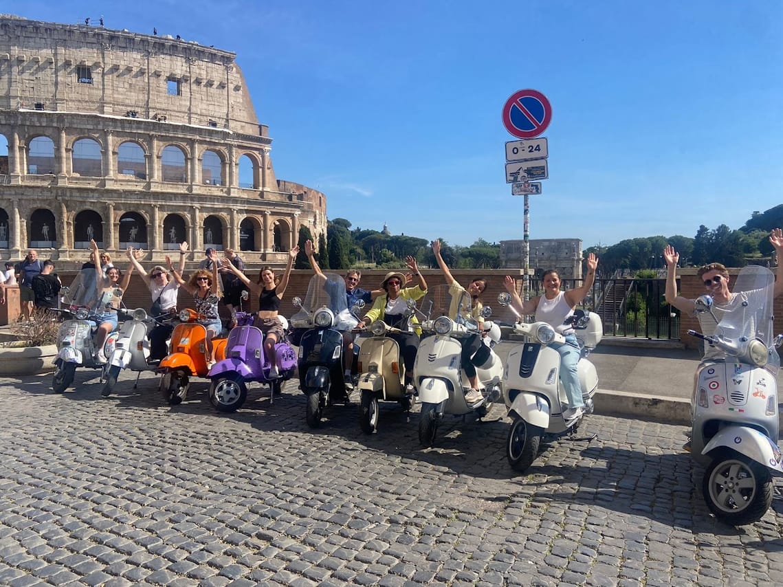 Dolce Vita Vespa Tour in Rome 9