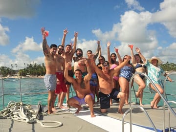 Brunch and Snorkeling Boat Tour in Punta Cana