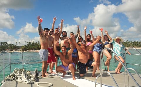 Brunch and Snorkeling Boat Tour in Punta Cana