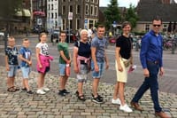 Live Goose Board City Game with Live Guide in Antwerp 3