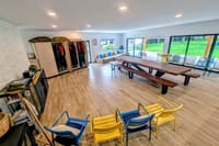 HeadQuarter Inside