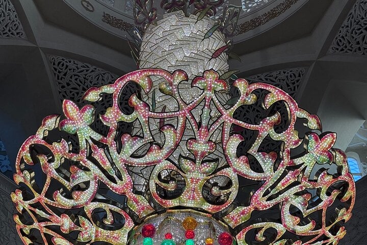 Private-Grand Mosque and Wahad Al Karama Tour 6