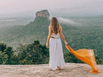 Pidurangala Rock Cultural Day Tour from Colombo