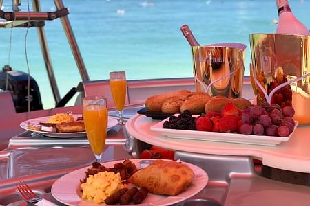 Private Brunch on a Caribbean Sea Island with Snorkeling Adventure