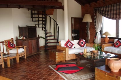 4 Days Kathmandu Luxury Package with Krishnarpan Dinner