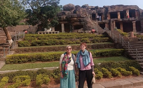 Bhubaneswar Day Tour to Ratnagiri, Udayagiri, and Lalitgiri