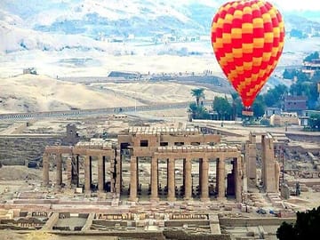 Guided Tour of Pamukkale, Hierapolis, and Salda Lake