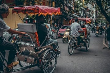7-Day Cultural and Scenic Tour of Da Nang and Hạ Long Bay