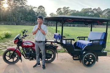 Private Tuk-Tuk Tour of Angkor Wat in Siem Reap
