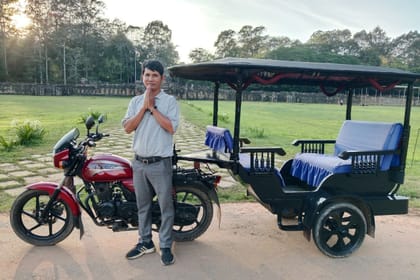 Angkor Wat Private Tour by Tuk-Tuk with English Speaking Driver