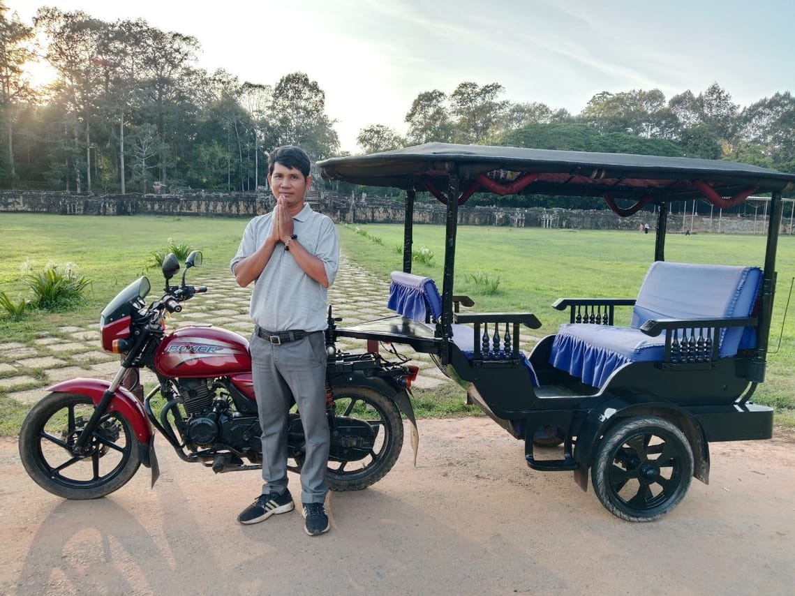 Angkor Wat Private Tour by Tuk-Tuk with English Speaking Driver 5