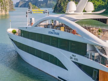 From Hanoi : Leona Cruise 5-star Halong Bay Day Trip