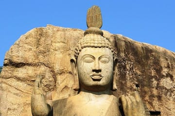 Aukana Buddha and Anuradhapura Cultural Day Tour from Negombo