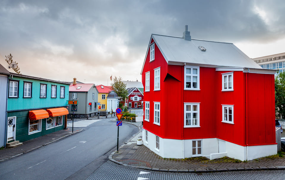 8-Day Small Group Tour of Iceland's Landscapes and Culture