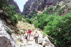 Hiking adventure in the Polyrrinia & Sirikari Gorge. Private tour