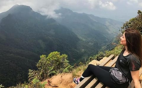 Private 2 Days Trip to Misty Mountains Tour