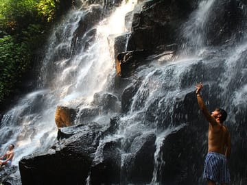Kanto Lampo Waterfall