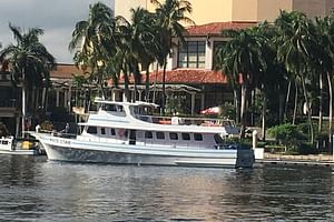 Fort Lauderdale Millionaire Homes Sightseeing Cruise on River 