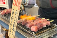 Tsukiji Fish Market: Behind the Scenes & 10 Seafood Tastings 3
