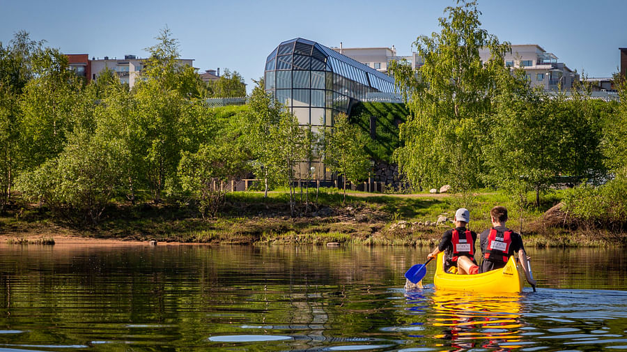 Canoeing around Arktikum in Rovaniemi